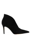 Gianvito Rossi 85mm Vania V-vamp Pumps In Black
