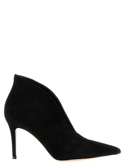 Gianvito Rossi Vania Pumps In Black