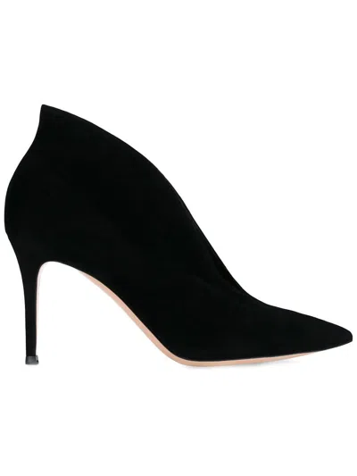 Gianvito Rossi High Heel Shoes  Woman Color Black In 黑色