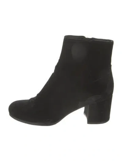 Pre-owned Gianvito Rossi Velvet Boots In Black