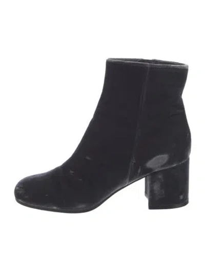 Pre-owned Gianvito Rossi Velvet Boots In Black