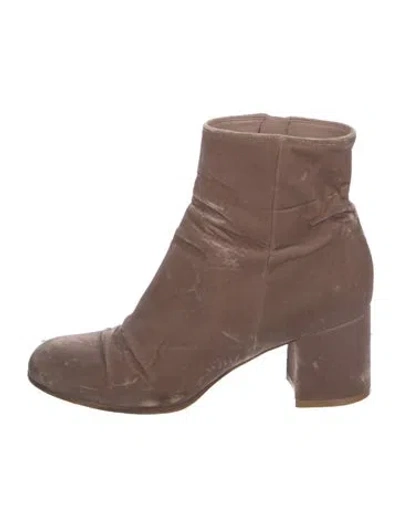 Pre-owned Gianvito Rossi Velvet Boots In Pink
