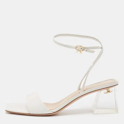 Pre-owned Gianvito Rossi White Leather Cosmic Sandals Size 39