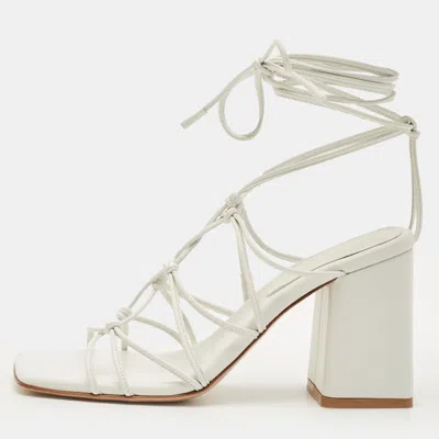 Pre-owned Gianvito Rossi White Leather Minas Sandals Size 37