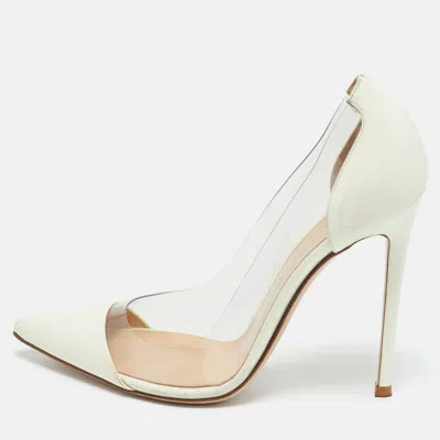 Pre-owned Gianvito Rossi White Patent Leather And Pvc Plexi Pointed Toe Pumps 38.5