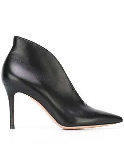 Gianvito Rossi With Heel In Black