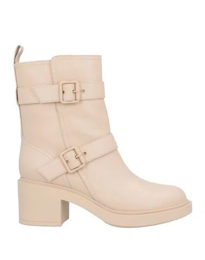 Gianvito Rossi Woman Ankle Boots Beige Size 10 Calfskin In Neutral