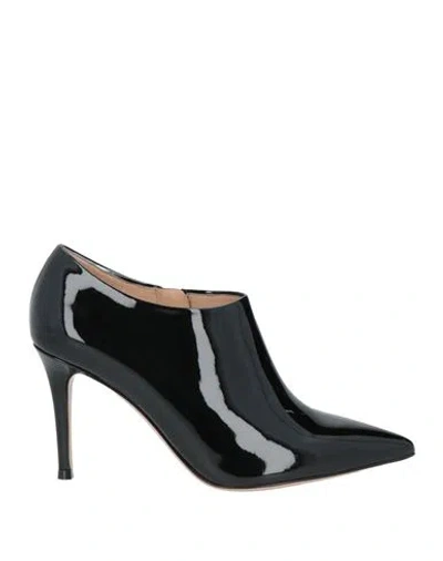 Gianvito Rossi Woman Ankle Boots Black Size 6.5 Leather