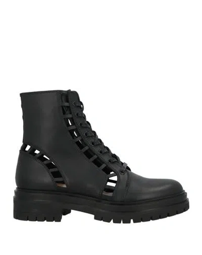 Gianvito Rossi Woman Ankle Boots Black Size 7.5 Calfskin