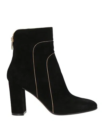 Gianvito Rossi Woman Ankle Boots Black Size 7.5 Leather
