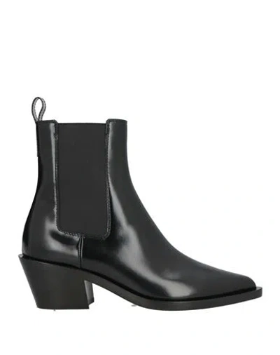 Gianvito Rossi Wylie Dover 45 Glossed-leather Chelsea Boots In Black
