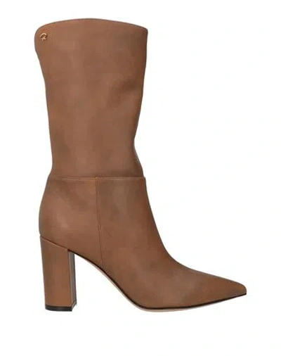 Gianvito Rossi Woman Ankle Boots Brown Size 7.5 Leather
