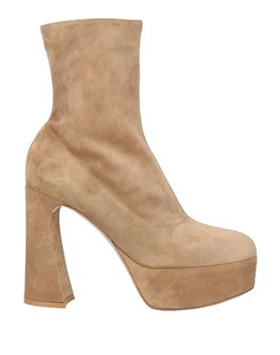 Gianvito Rossi Woman Ankle Boots Camel Size 6.5 Leather In Sand