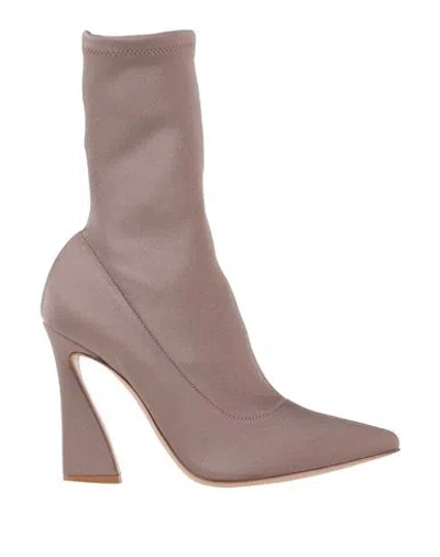 Gianvito Rossi Woman Ankle Boots Light Brown Size 11 Textile Fibers In Beige