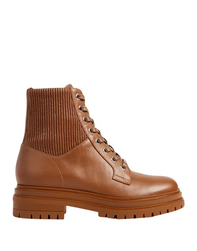Gianvito Rossi Ankle Boots In Tan
