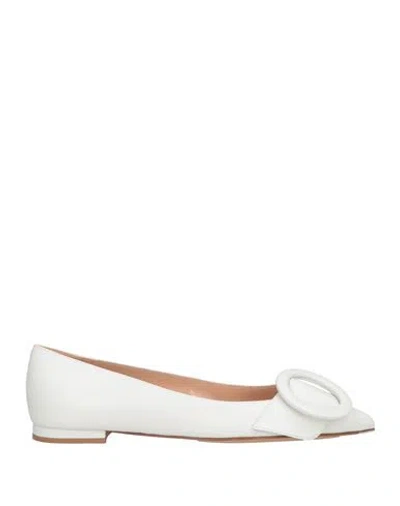 GIANVITO ROSSI GIANVITO ROSSI WOMAN BALLET FLATS WHITE SIZE 5.5 CALFSKIN