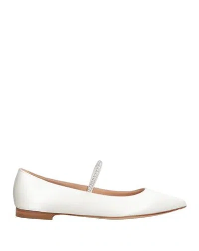 Gianvito Rossi Woman Ballet Flats White Size 8 Textile Fibers