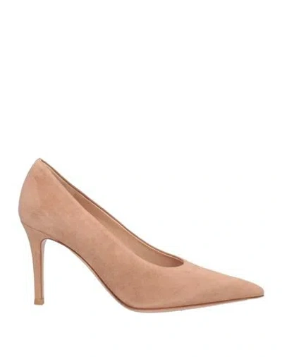 Gianvito Rossi Woman Pumps Beige Size 6 Leather In Nude