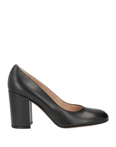 Gianvito Rossi Woman Pumps Black Size 8 Calfskin