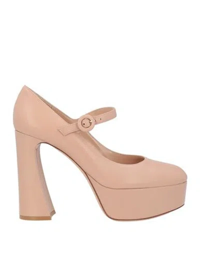 Gianvito Rossi Woman Pumps Blush Size 9 Leather In Pink
