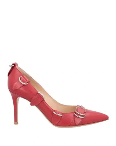 Gianvito Rossi Woman Pumps Brick Size 7 Calfskin In Red