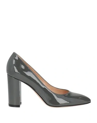 Gianvito Rossi Woman Pumps Grey Size 6 Leather