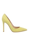 Gianvito Rossi Woman Pumps Pastel Yellow Size 7 Leather