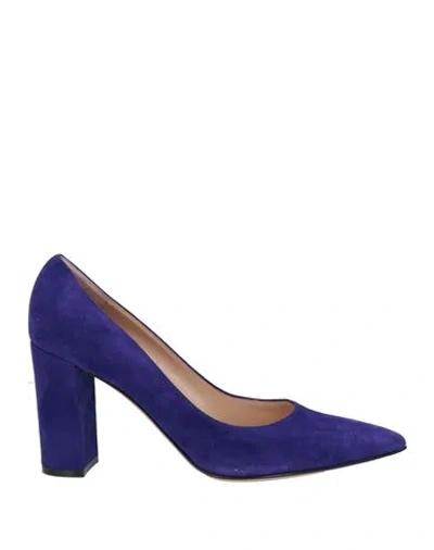 Gianvito Rossi Woman Pumps Purple Size 11.5 Leather