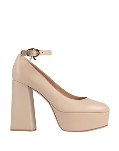 Gianvito Rossi Woman Pumps Sand Size 10 Soft Leather In Beige