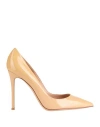 Gianvito Rossi High-heel Pumps In Beige
