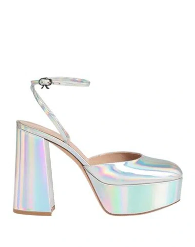 Gianvito Rossi Woman Pumps Silver Size 7 Leather In Multi