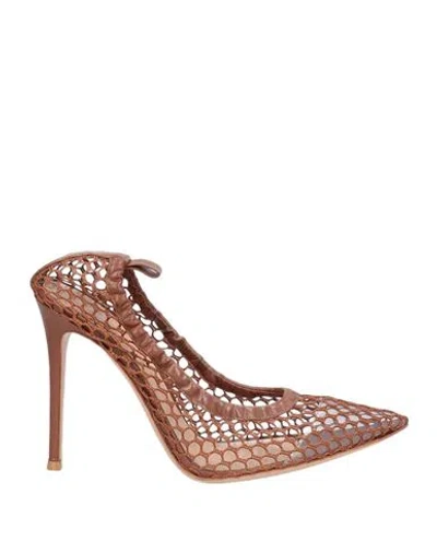 Gianvito Rossi Woman Pumps Tan Size 7 Textile Fibers, Leather In Brown