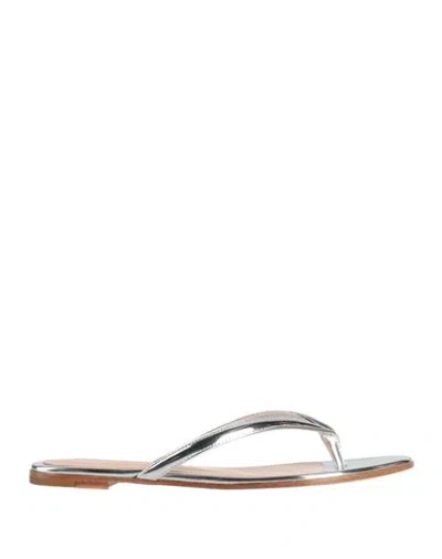 Gianvito Rossi Woman Thong Sandal Silver Size 7.5 Soft Leather In Metallic