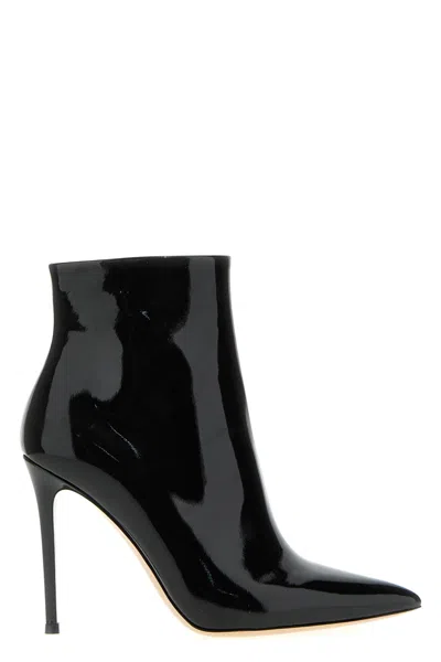 Gianvito Rossi Women 'avril' Ankle Boots In Black