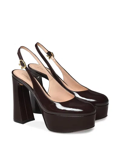Gianvito Rossi Women's Bessie Pump In Brown