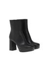 Gianvito Rossi Women's Daisen Booties In Black