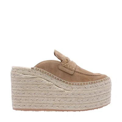 Gianvito Rossi Women Maxilla Wedged Espadrilles In Cream