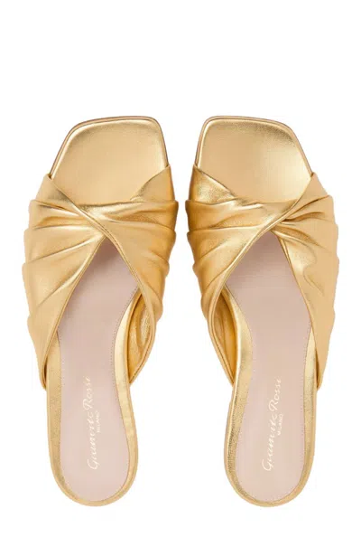 Gianvito Rossi Women's Selene Flat Sandal In Gold