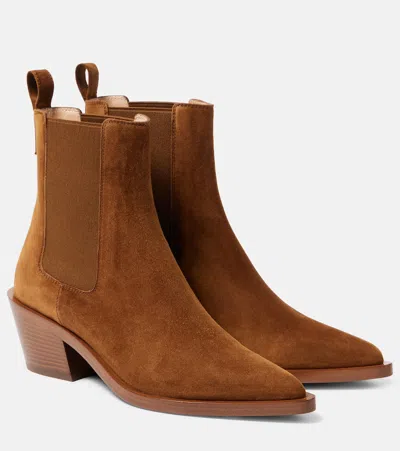 Gianvito Rossi Wylie Suede Ankle Boots In Texas