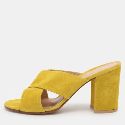 Pre-owned Gianvito Rossi Yellow Suede Mules Size 38
