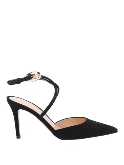 GIANVITO ROSSI BLACK PUMPS