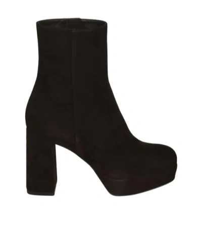 Gianvito Rossi Holly Square Toe Platform Boots In Black