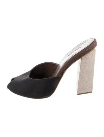 Pre-owned Gia/rhw Canvas Sandals In Black