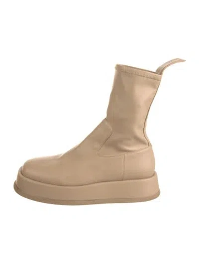 Pre-owned Gia/rhw Leather Boots In Neutral