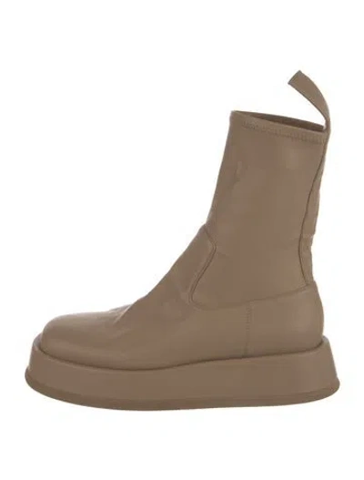 Pre-owned Gia/rhw Leather Boots In Neutrals