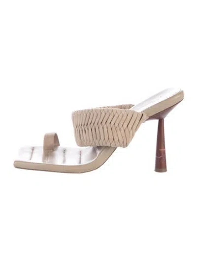 Pre-owned Gia/rhw Leather Braided Accents Slides In Neutral
