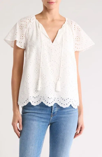 Gibsonlook Eyelet Flutter Sleeve Top In White