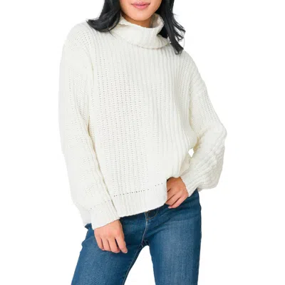 Gibsonlook Oversize Turtleneck Sweater In White