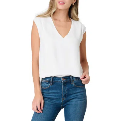 Gibsonlook The Favorite V-neck Sleeveless Top In Ivory