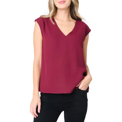 Gibsonlook The Favorite V-neck Sleeveless Top In Wine